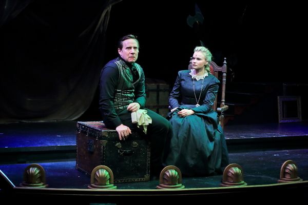 Photos: First Look at Flat Rock's THE TURN OF THE SCREW — photo 3 of 4