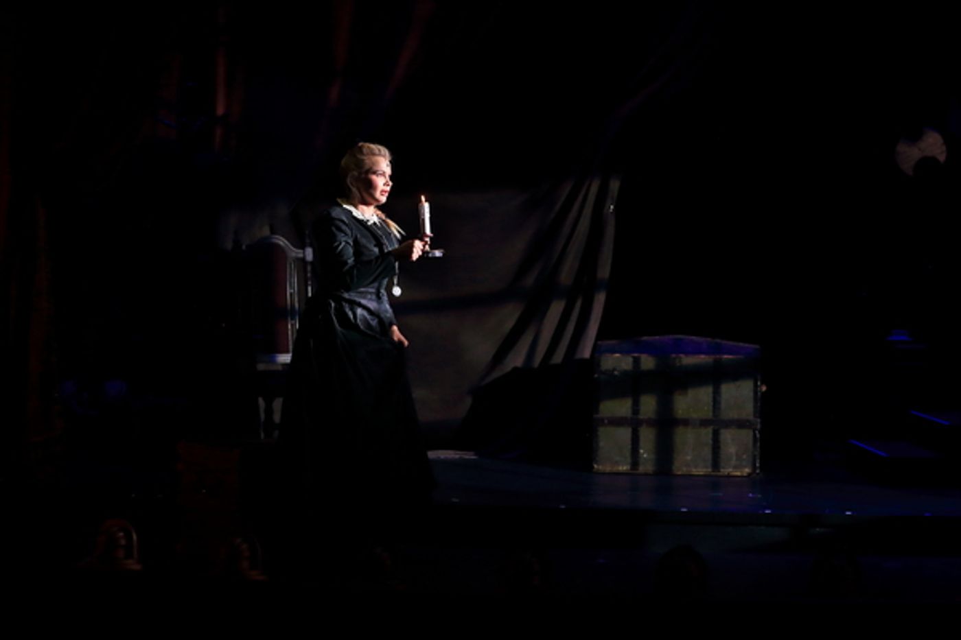 Photo Flash: First Look at Flat Rock's THE TURN OF THE SCREW  Image