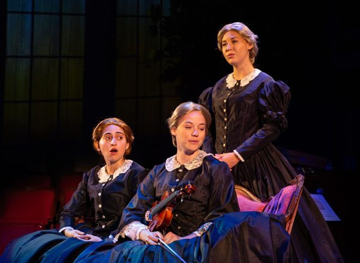 Sara Freedland, Cassidy Stirtz and Emma Vielbig at 