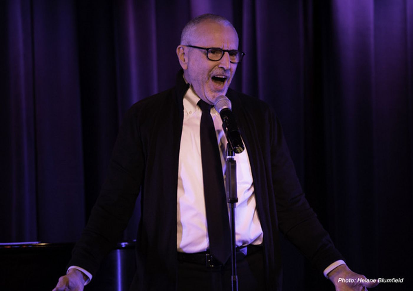 Photo Flash: Singnasium Fall Fun(d) Raiser Raises Funds and Spirits At The Laurie Beechman  Image