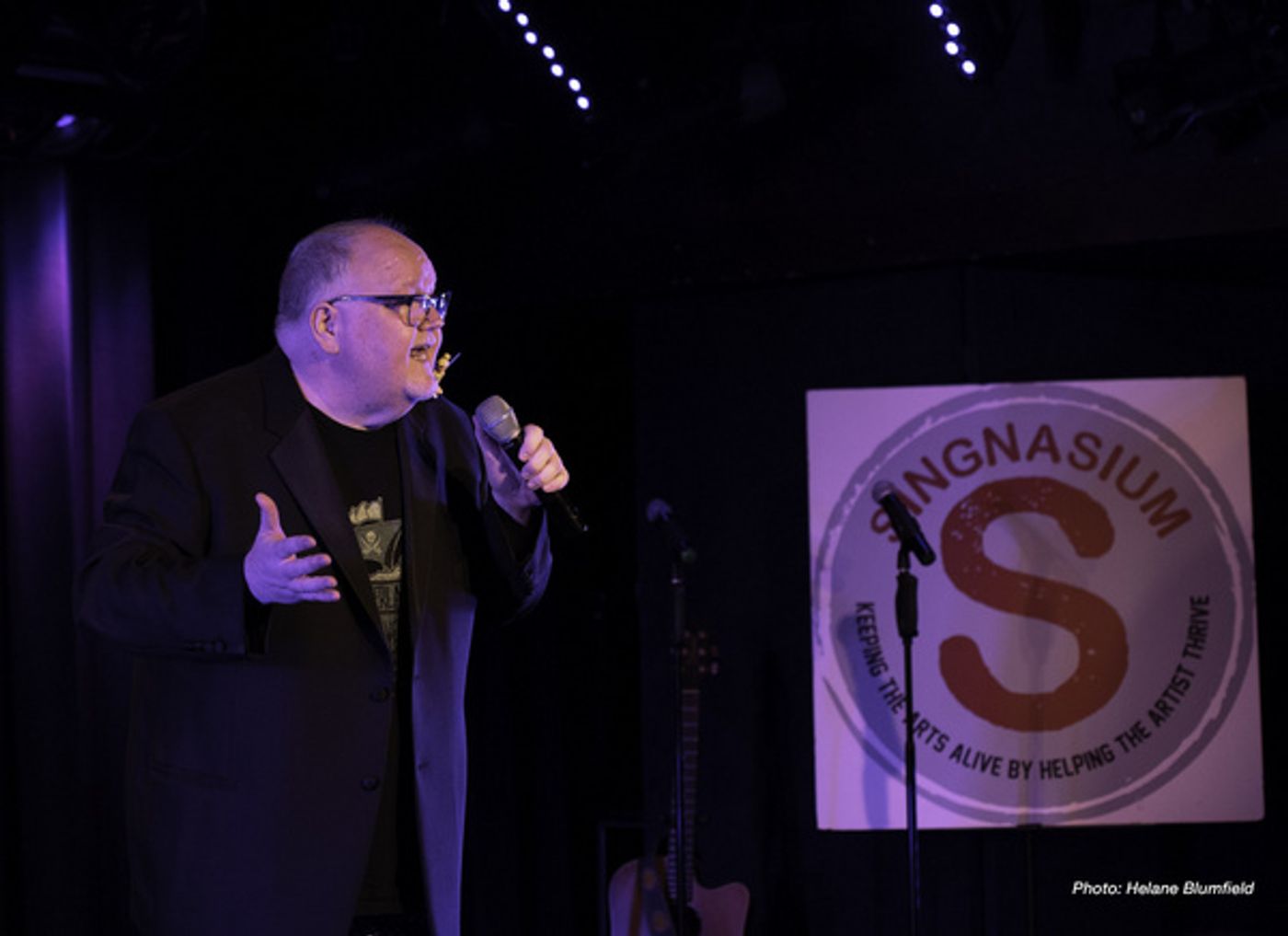 Photo Flash: Singnasium Fall Fun(d) Raiser Raises Funds and Spirits At The Laurie Beechman  Image