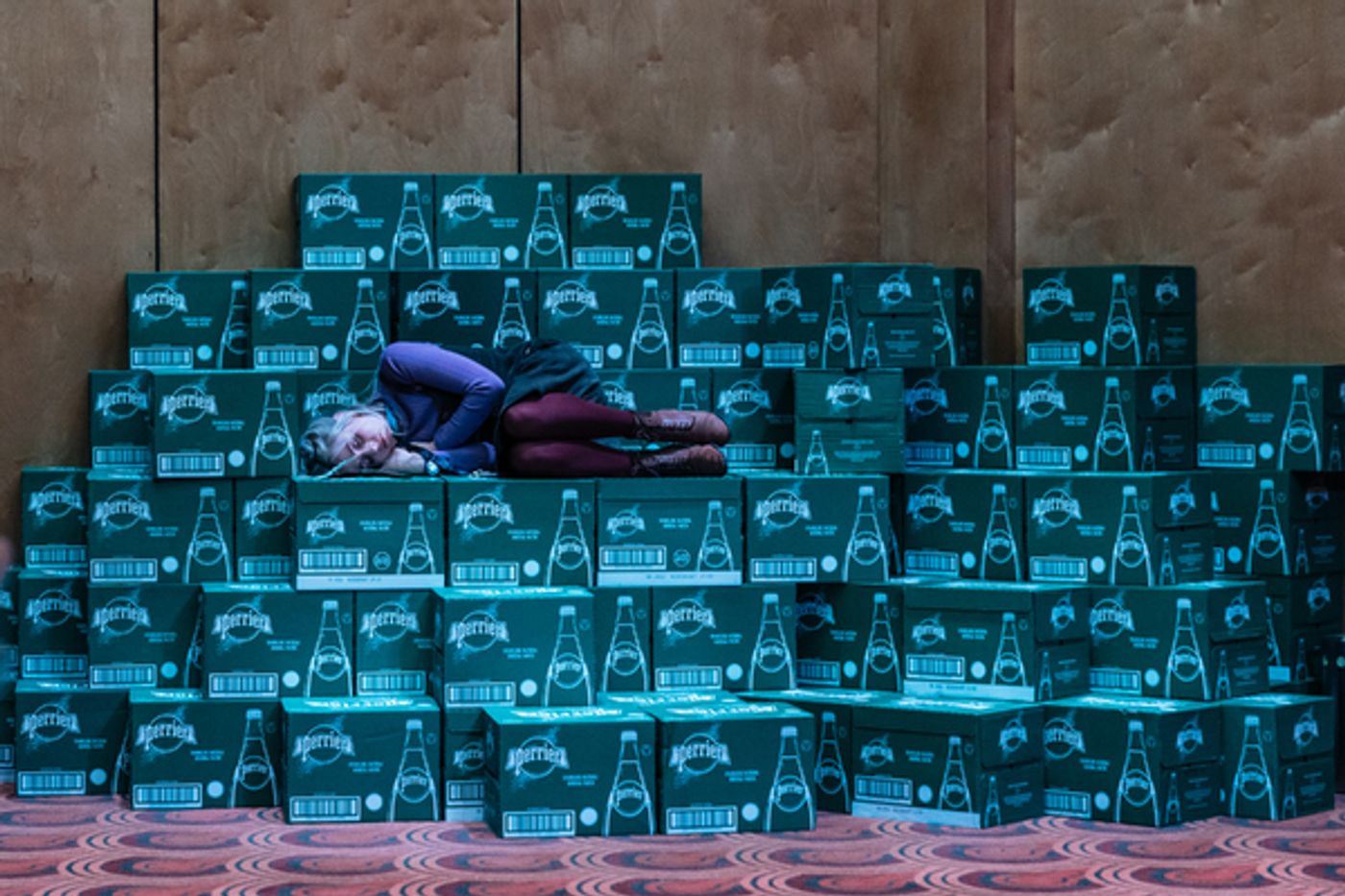 Photo Flash: First Look at THE ANTIPODES at the National Theatre  Image