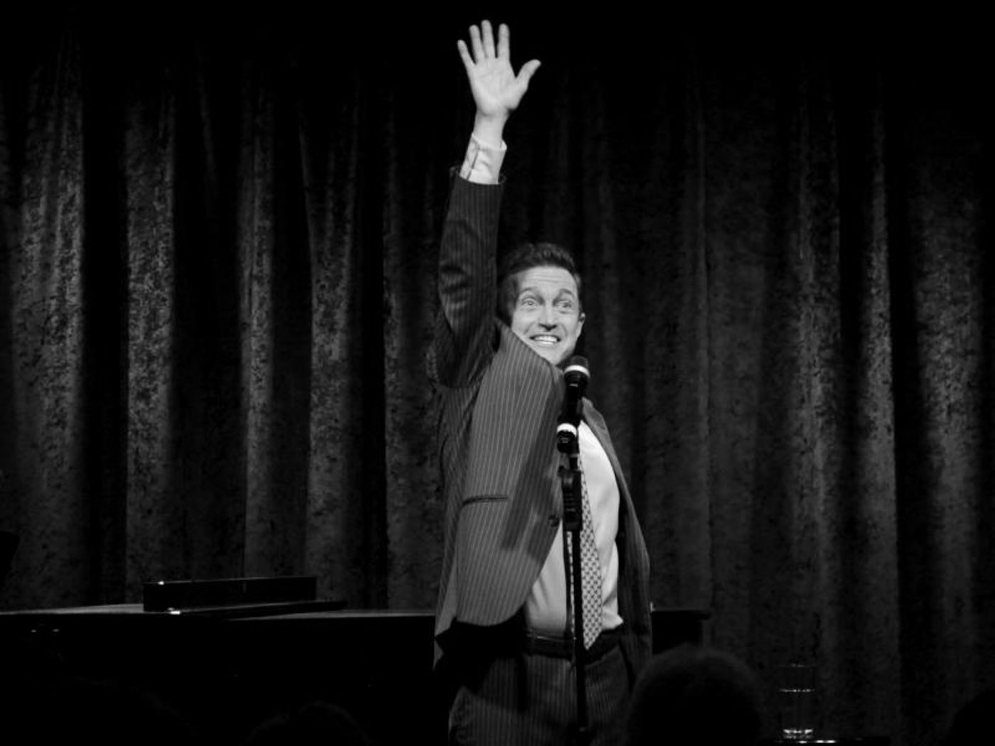 Review: Jeff Harnar Brings the Past into the Present in CARRIED AWAY: JEFF HARNAR SINGS COMDEN & GREEN  Image