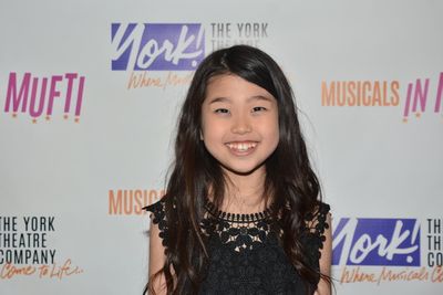 Kylie Kuioka Photo