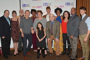 David Green, Lael Van Keuren, Simon Jones, Stephen Borgardus, Anita Welch, Klea Blackhurst, Kylie Kurioka, Joe Veale Gordon Stanley, Zuri Washington, Casey Shuler, Jay Aubrey Jones and Garen McRoberts @ BroadwayWorld David Green, Lael Van Keuren, Simon Jones, Stephen Borgardus, Anita Welch, Klea Black Photo