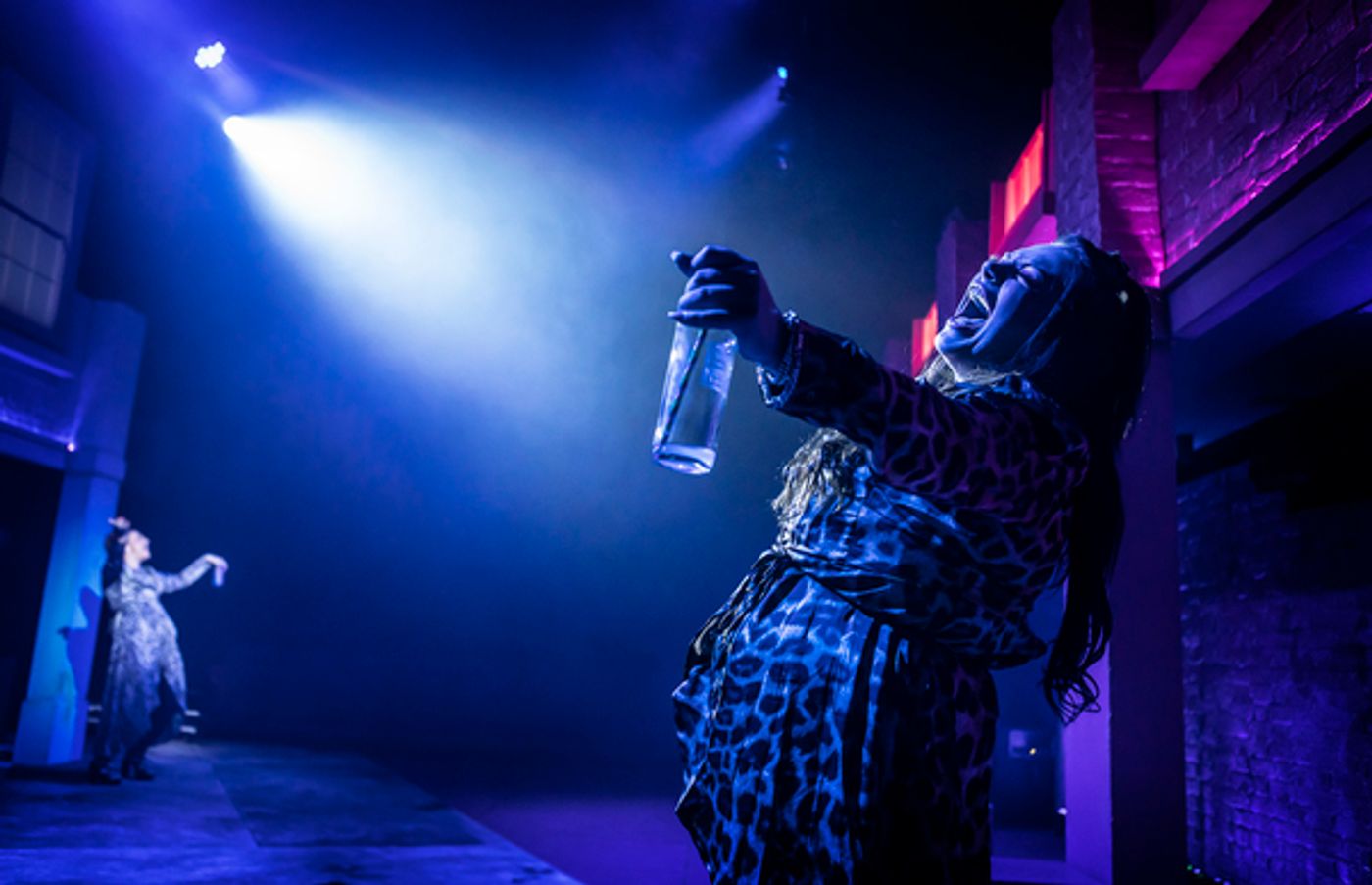 Photo Flash: First Look at SOHO CINDERS at Charing Cross Theatre  Image