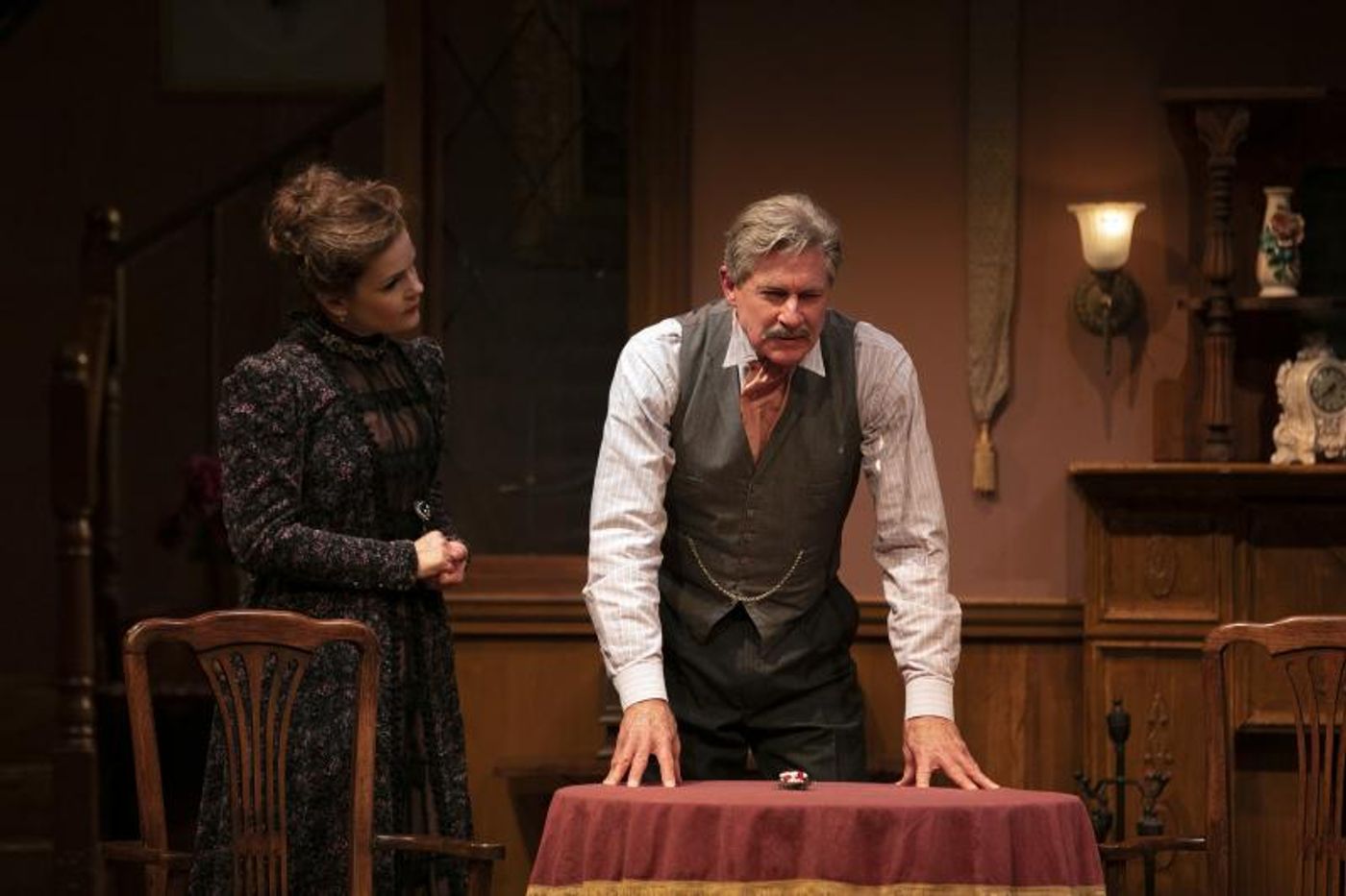 Review: Ottawa Little Theatre's GASLIGHT Thrills This Halloween Season Review: Ottawa Little Theatre's GASLIGHT Thrills This Halloween Season Image