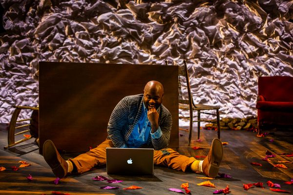 Photo Flash: Nia Vardalos' TINY BEAUTIFUL THINGS Begins Performances At Arden Theatre Company  Image