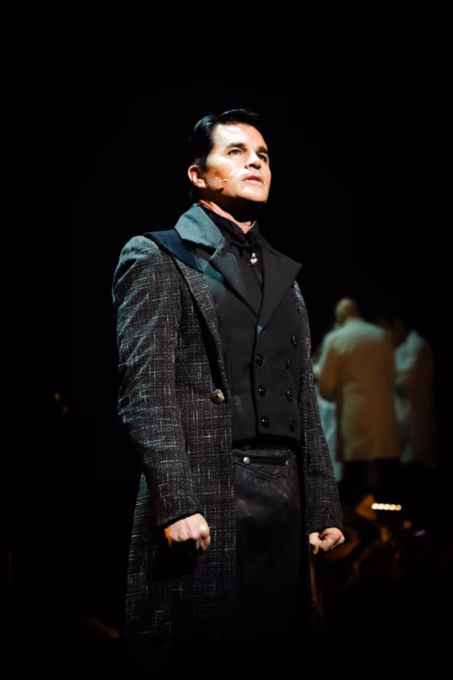 Photo Flash: Anthony Warlow & Jenna Rix Star In JEKYLL & HYDE Image