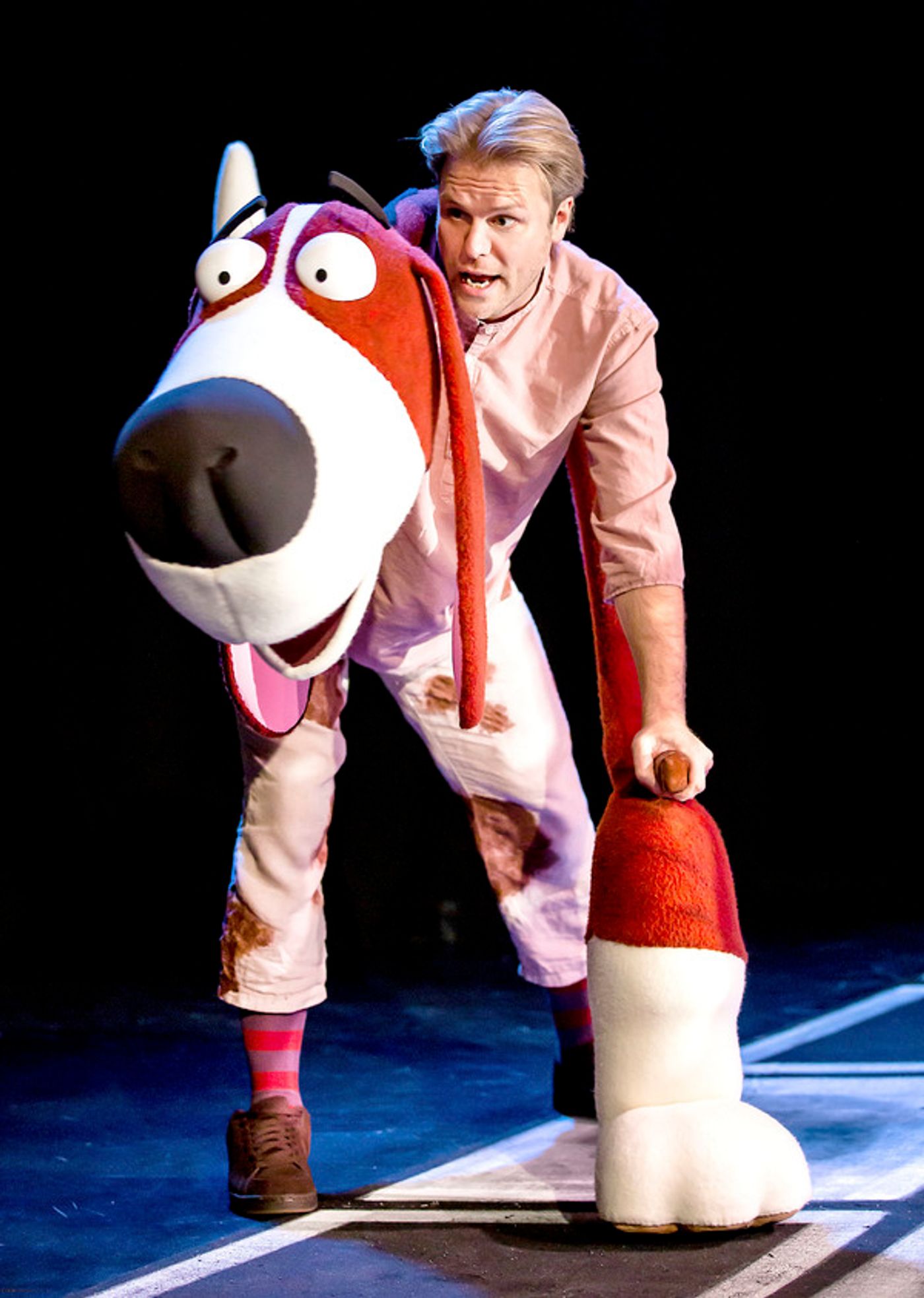 Photo Flash: First Look at OI FROG & FRIENDS! at the Lyric Theatre  Image