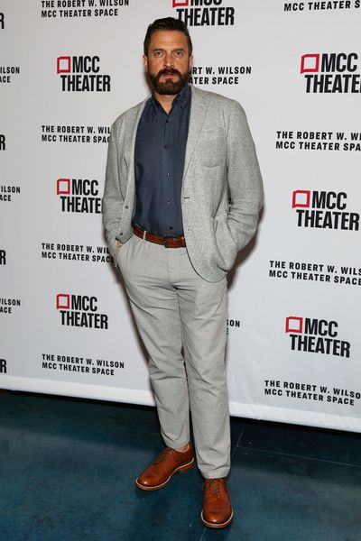Raul Esparza Photo
