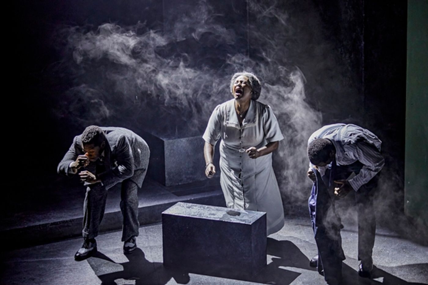 Photo Flash:  New Photos of the West End Production of DEATH OF A SALESMAN  Image