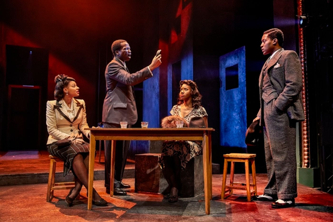 Photo Flash:  New Photos of the West End Production of DEATH OF A SALESMAN  Image