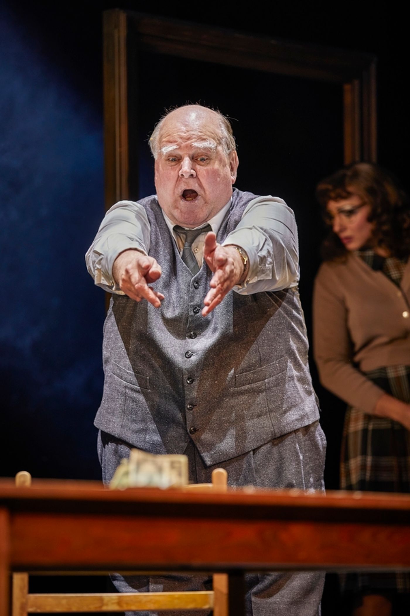 Photo Flash:  New Photos of the West End Production of DEATH OF A SALESMAN  Image