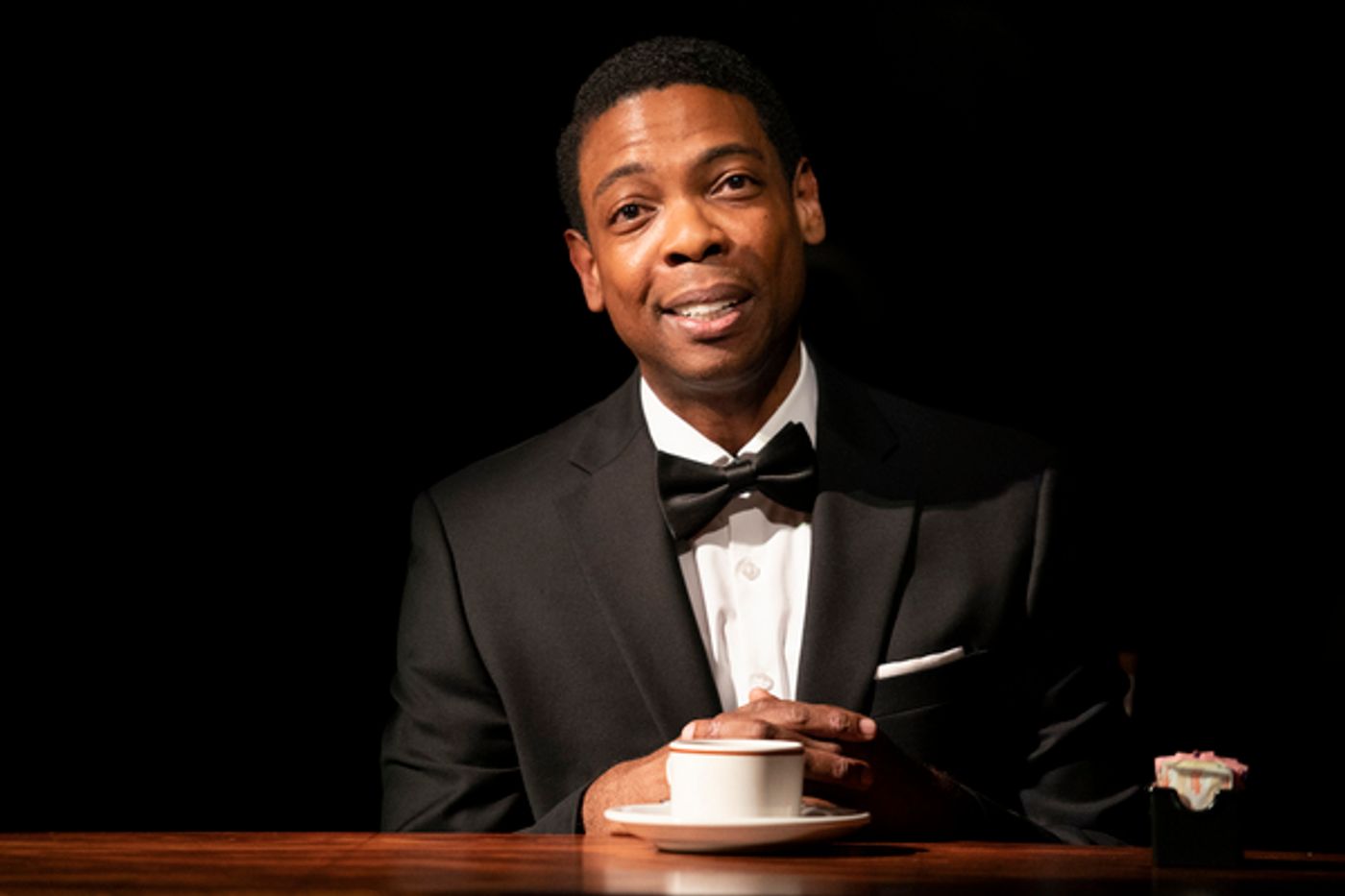 Photo Flash: First Look at Signature's FIRES IN THE MIRROR  Image