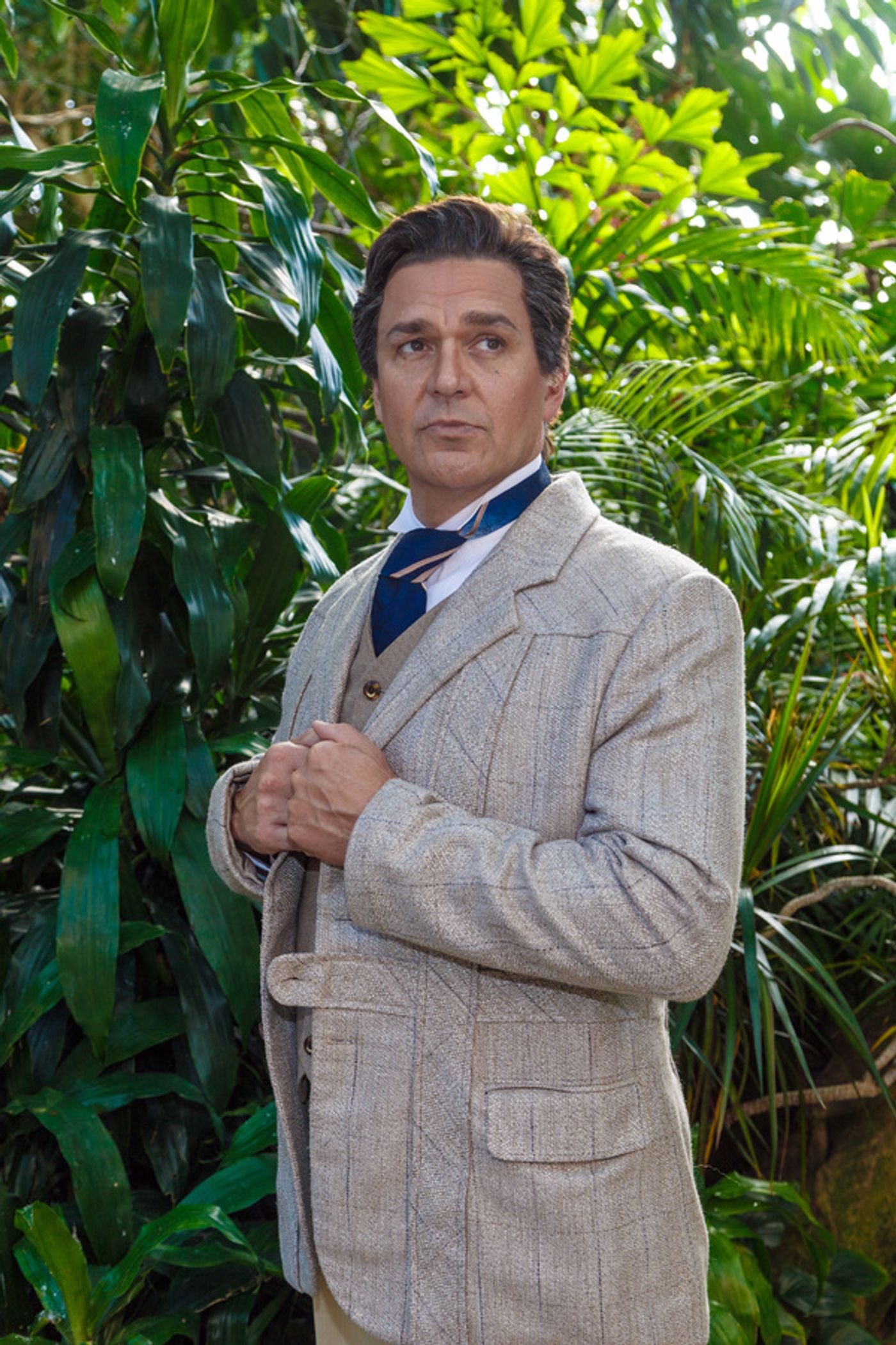 Photo Flash: Get A First Look At The Company Of Pittsburgh Opera's FLORENCIA EN EL AMAZONAS Photo Flash: Get A First Look At The Company Of Pittsburgh Opera's FLORENCIA EN EL AMAZONAS Image