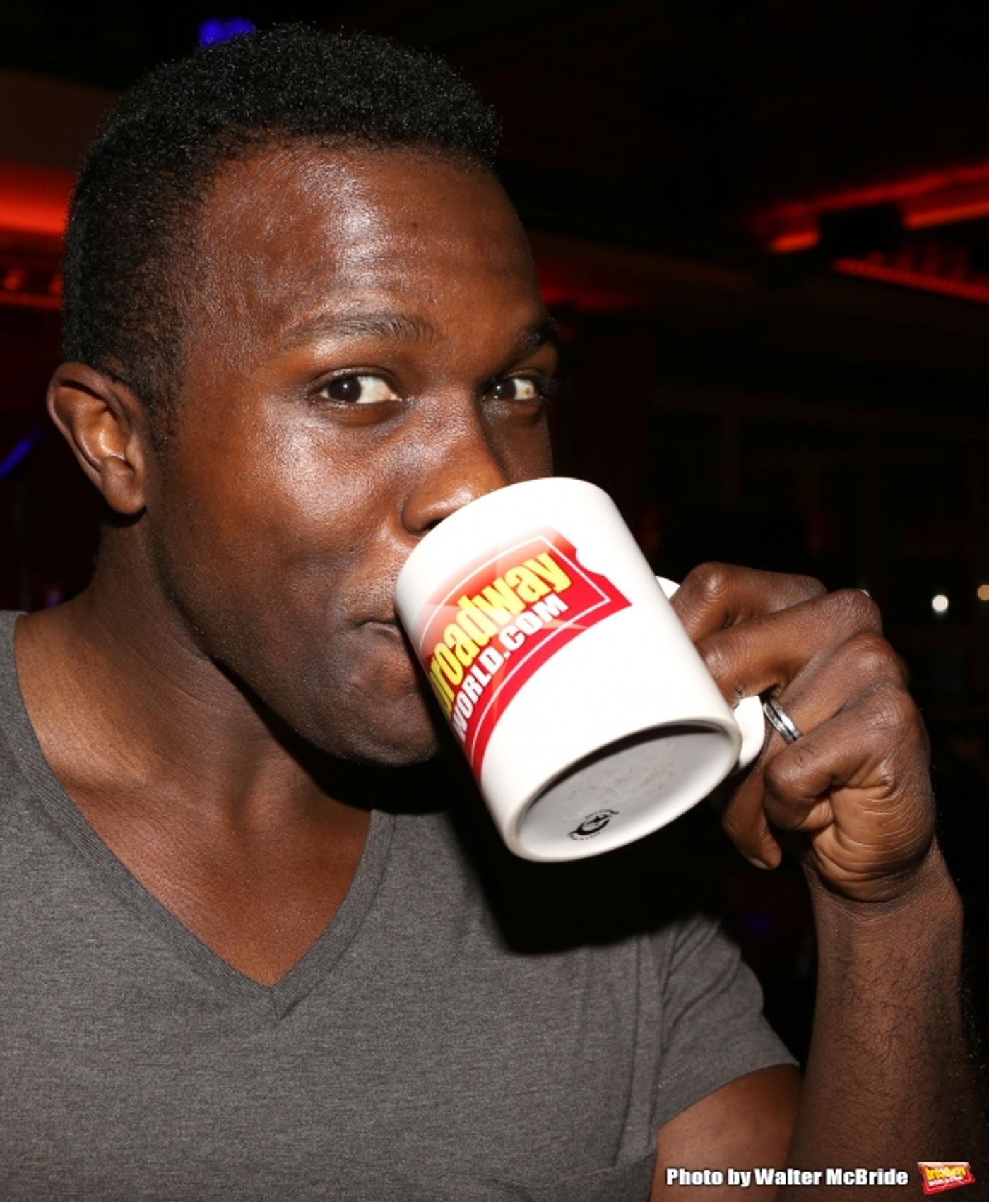 Wake Up With BWW 10/30: New BACKSTAGE BITE Featuring Dana Steingold, and More!  Image