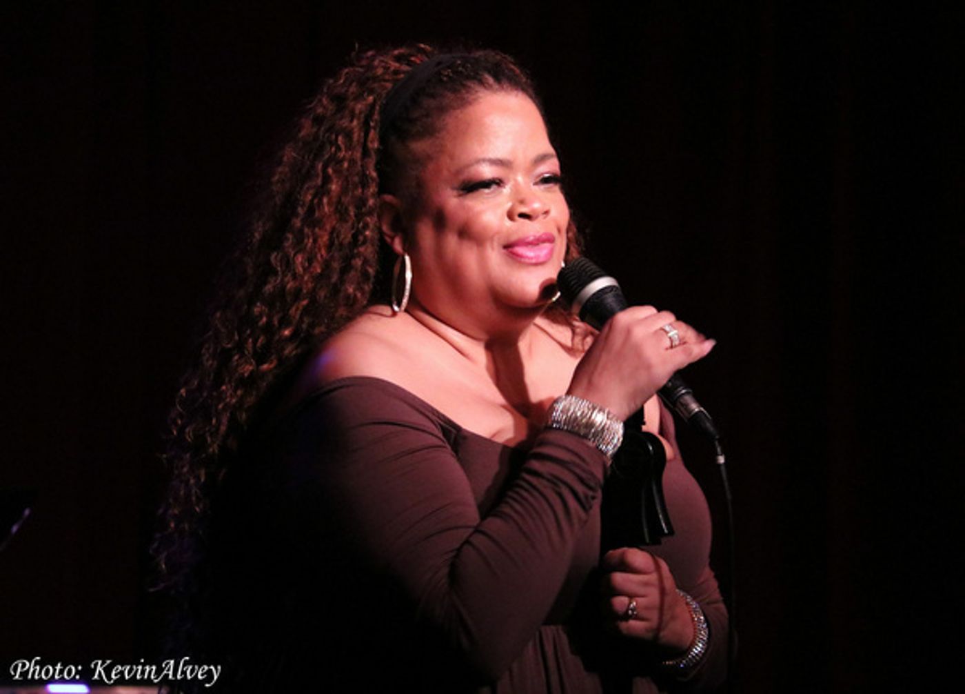 Photo Flash: Natalie Douglas Celebrates Streisand At Birdland  Image