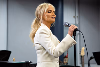Kristin Chenoweth Photo