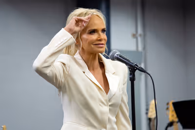 Kristin Chenoweth Photo