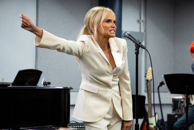 Kristin Chenoweth Photo