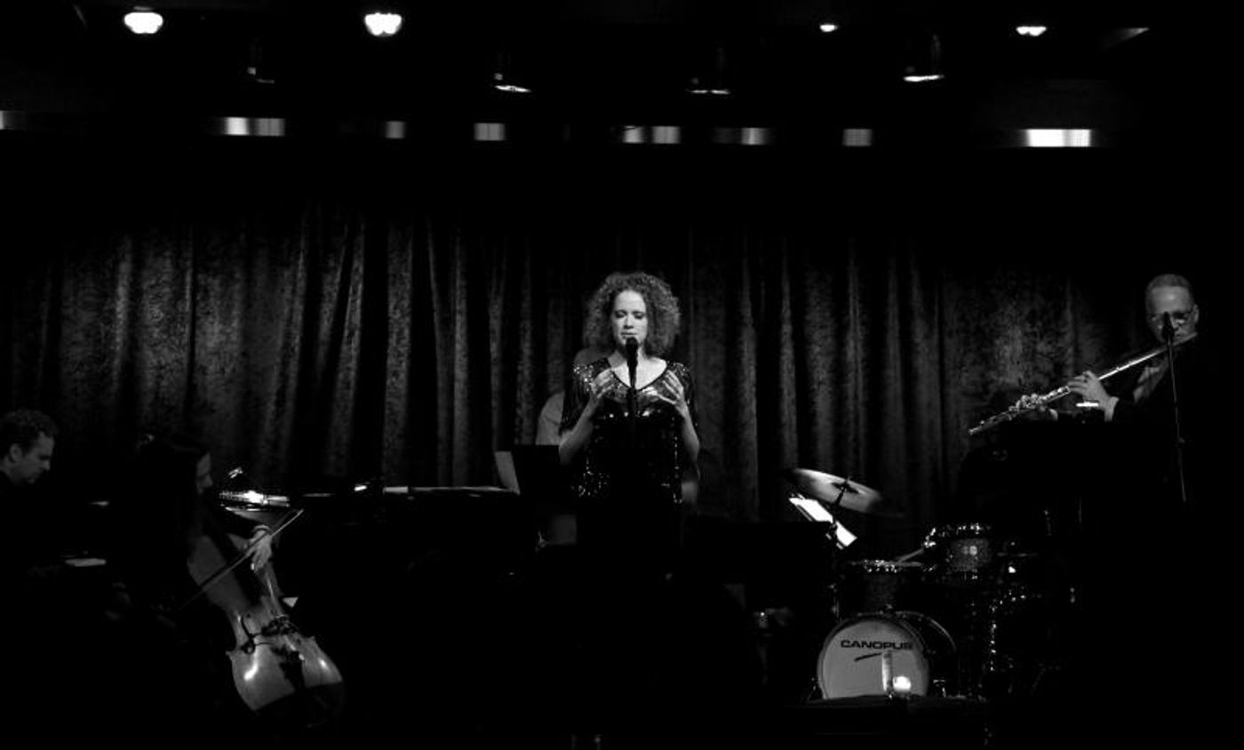 Review: Kristen Lee Sergeant SMOLDER Burns Hot at Birdland  Image