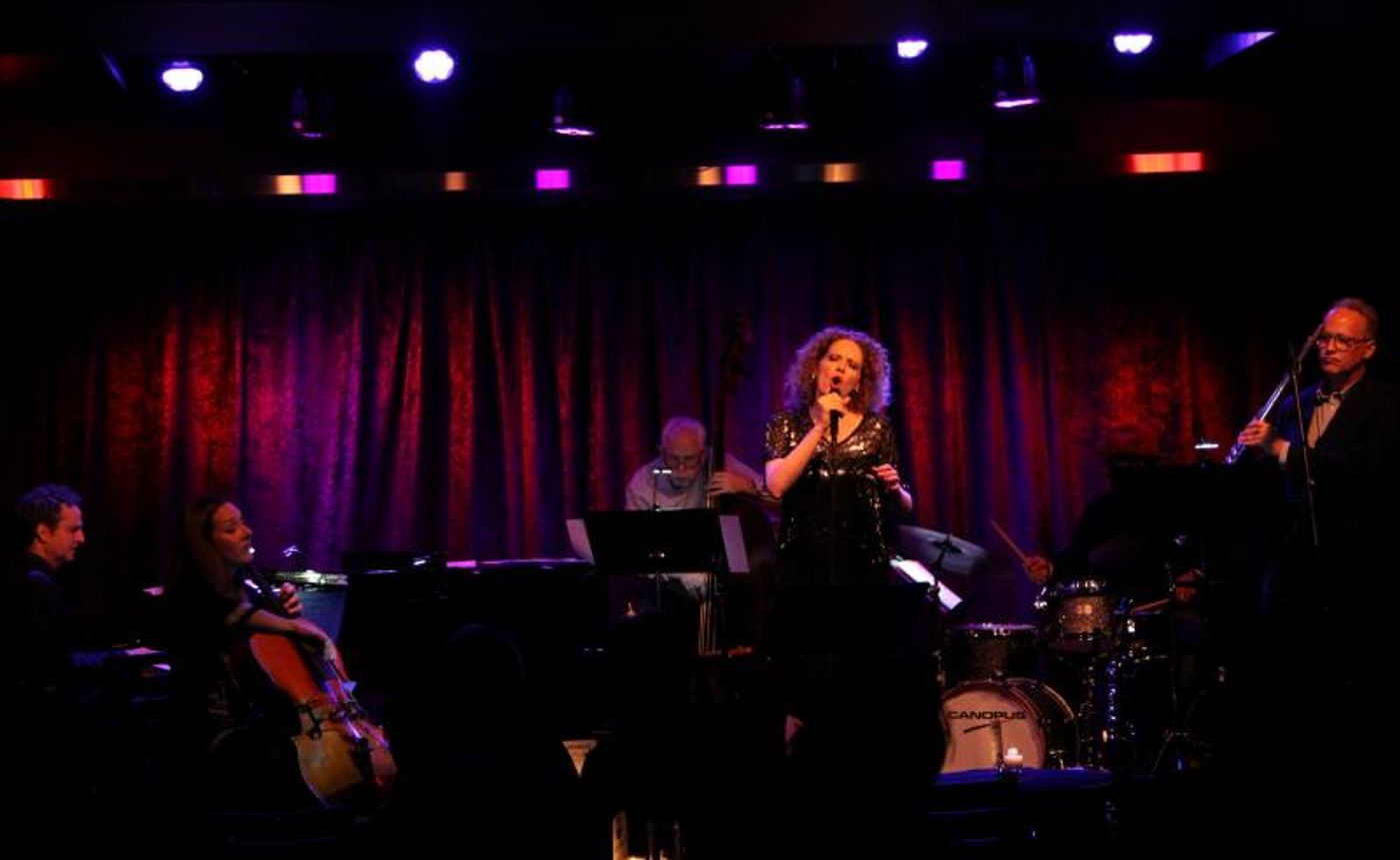 Review: Kristen Lee Sergeant SMOLDER Burns Hot at Birdland  Image