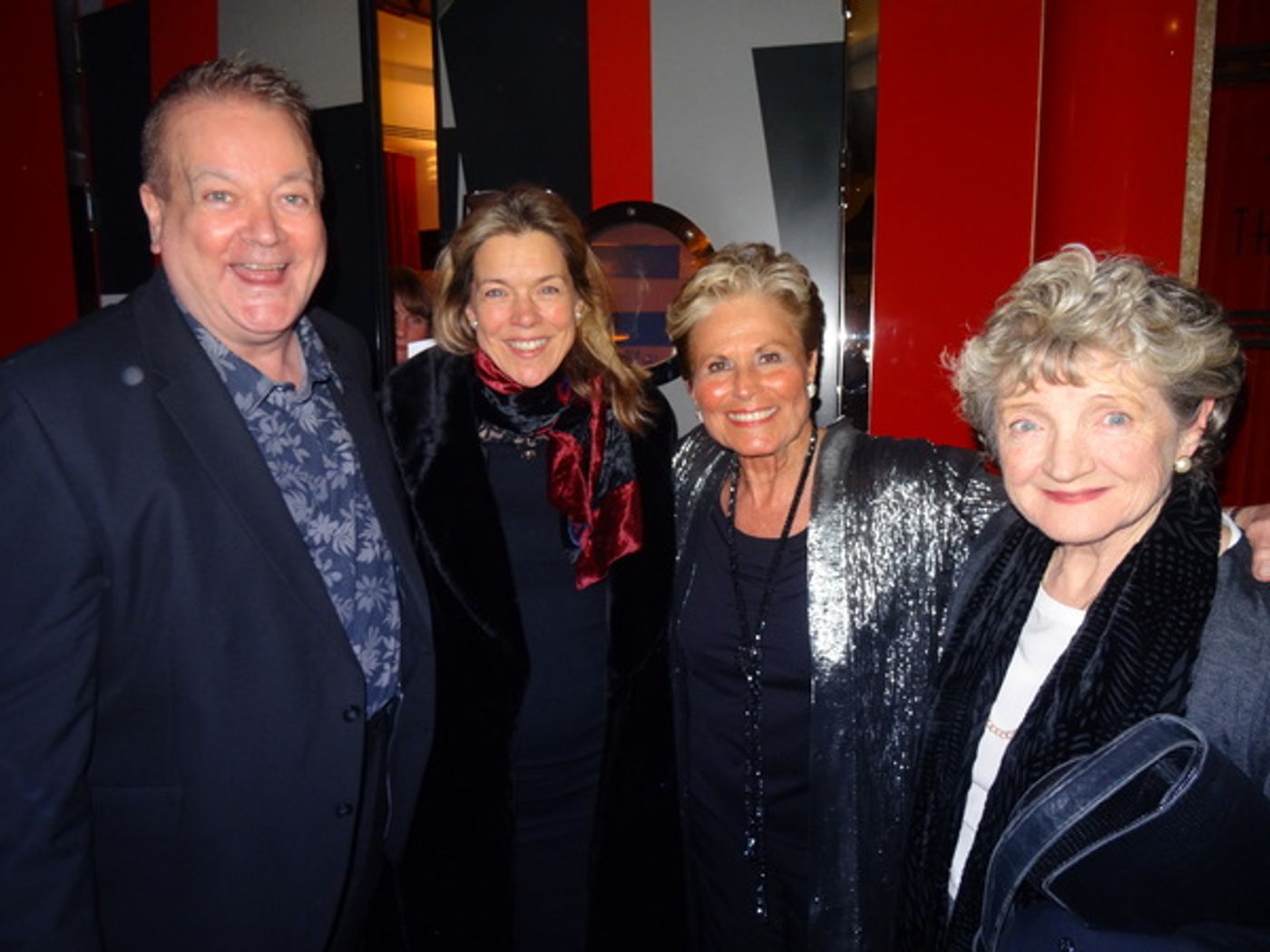Photo Flash: Lorna Dallas Brings 'Stages' to Crazy Coqs  Image