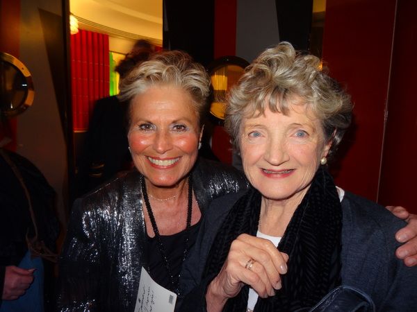 Lorna Dallas, Julia McKenzie Photo