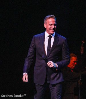 Todd Murray @ BroadwayWorld Todd Murray Photo