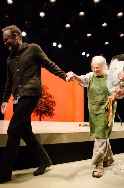 John Benjamin Hickey and Lois Smith Photo
