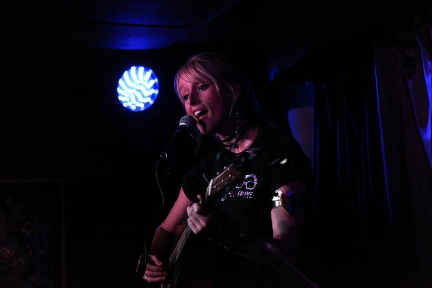 Review: Jack Bartholet Breaks New Ground in LADY WITH A SONG at Pangea  Image