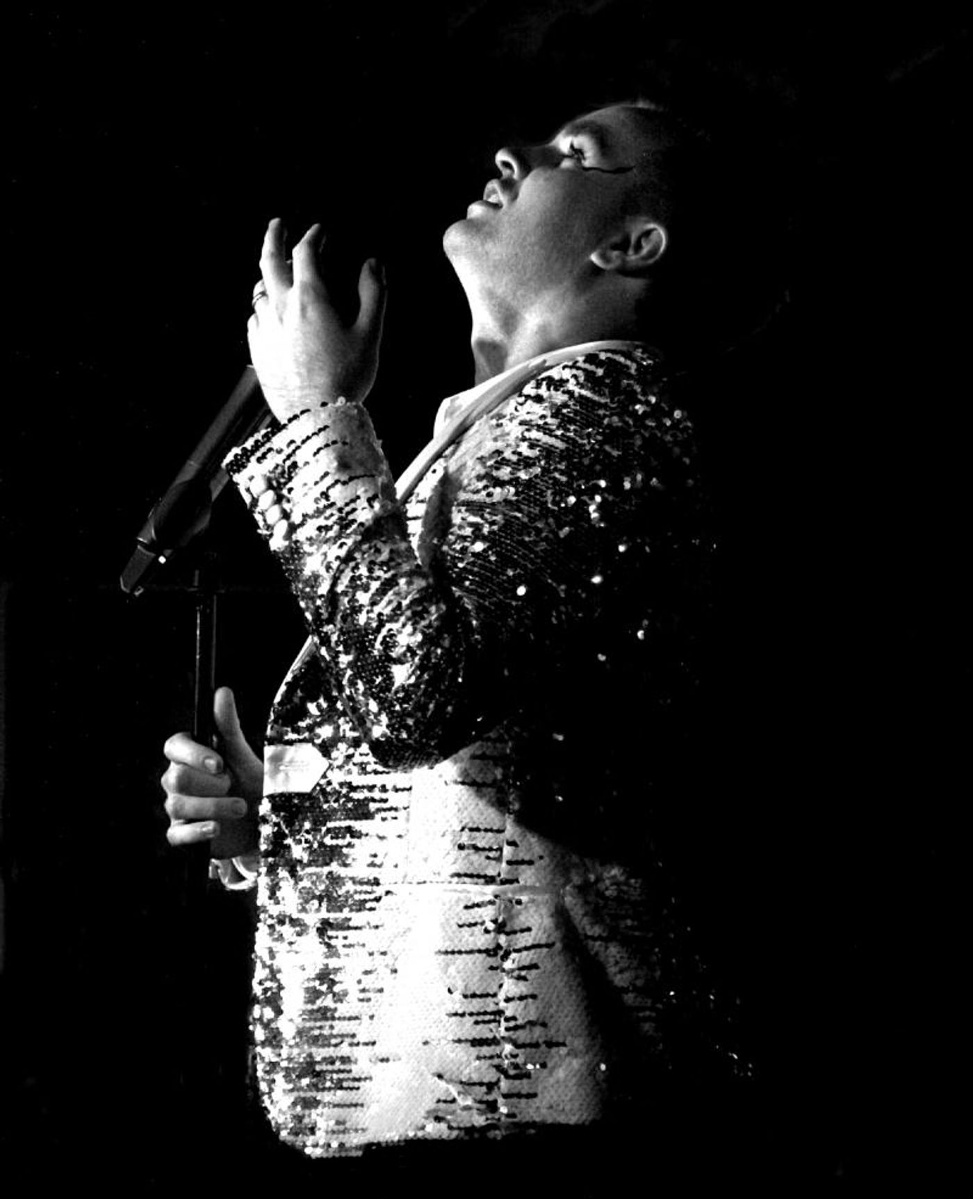 Review: Jack Bartholet Breaks New Ground in LADY WITH A SONG at Pangea  Image