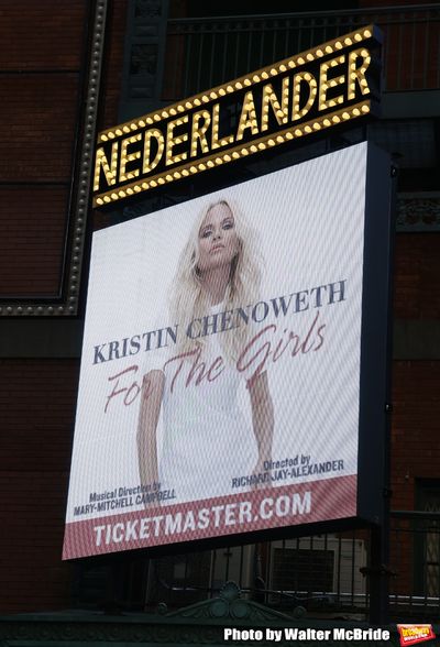 Theatre Marquee unveiling for "Kristin Chenoweth - For The Girls" at the Nederlander  Photo