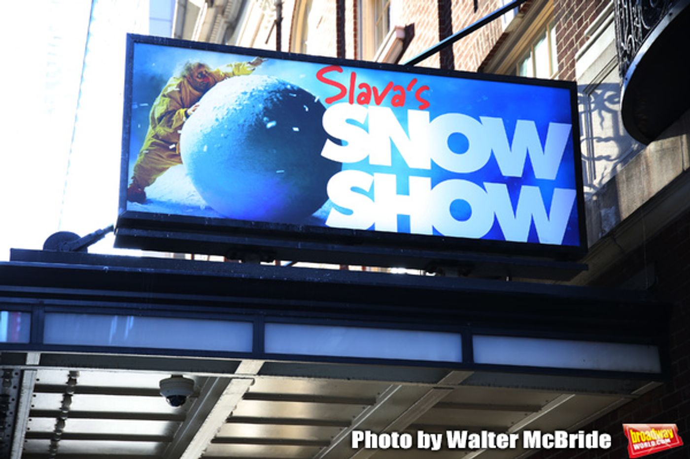 Up on the Marquee: SLAVA's SNOWSHOW Comes to Broadway  Image