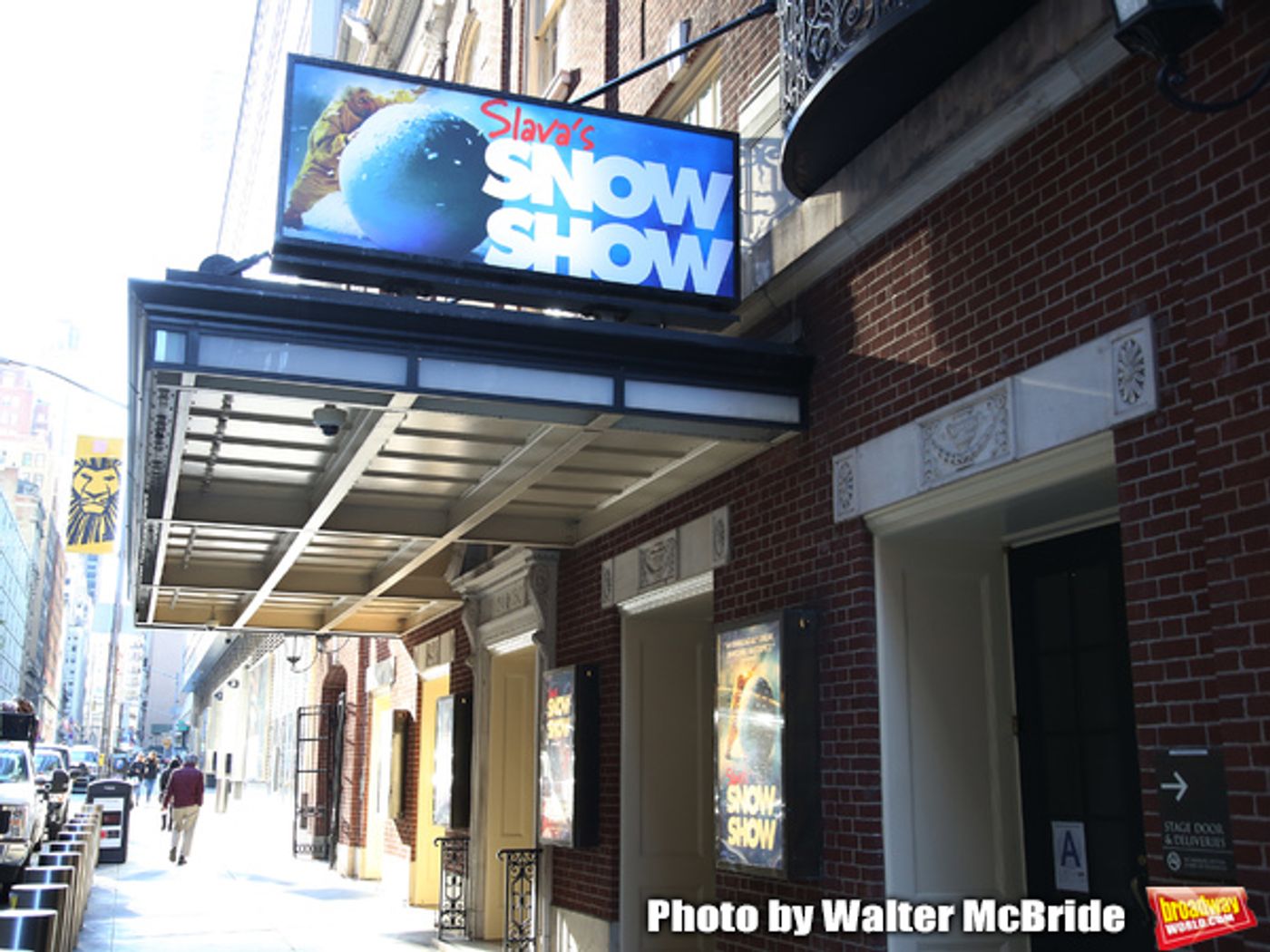 Up on the Marquee: SLAVA's SNOWSHOW Comes to Broadway  Image