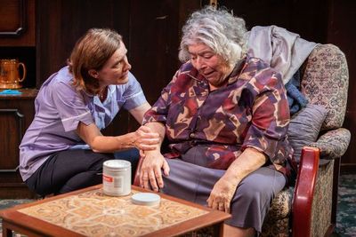 Vivien Parry and Miriam Margolyes Photo