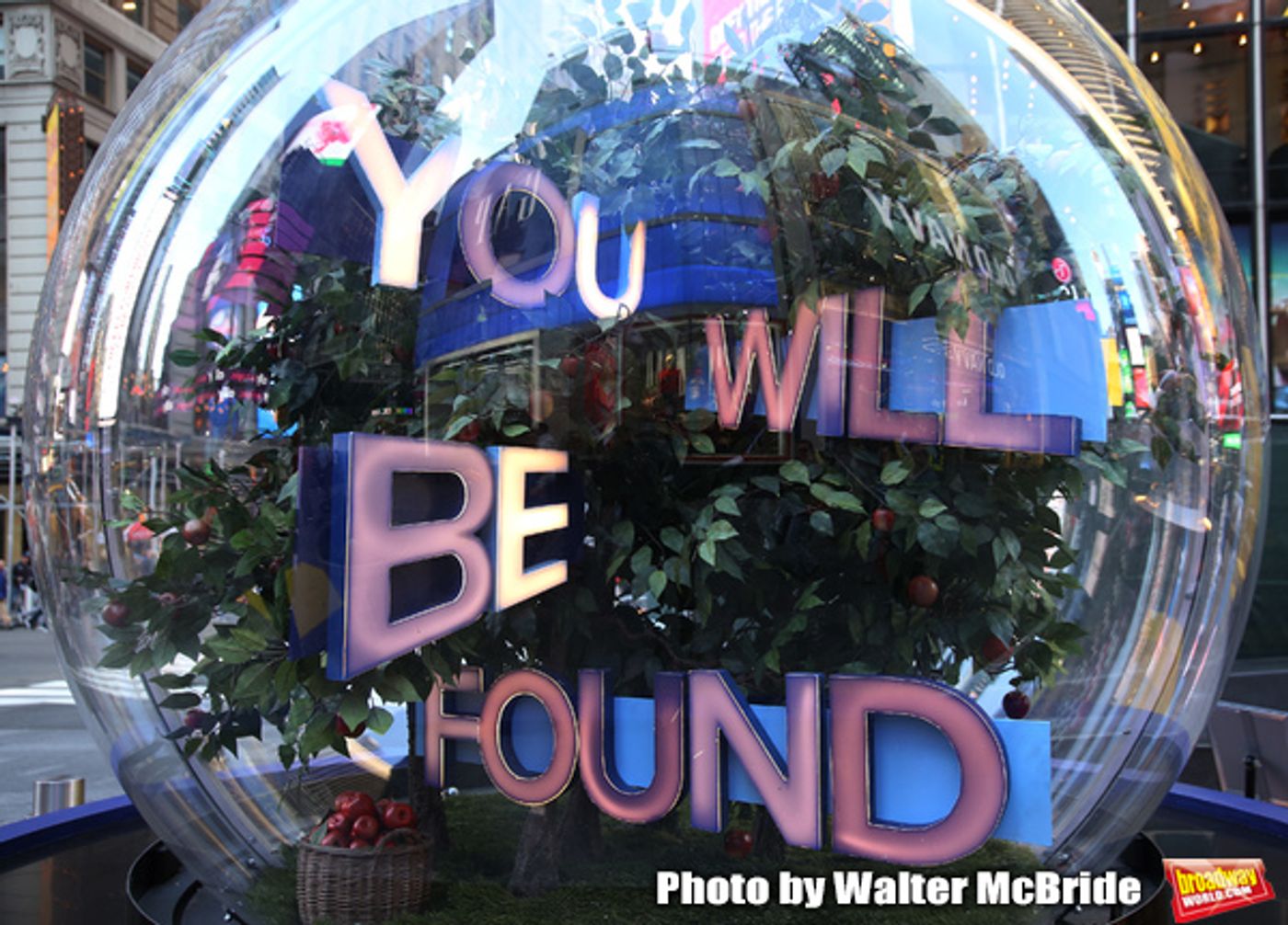 Photo Coverage: Times Square Gets Decked Out with Broadway Show Globes  Image