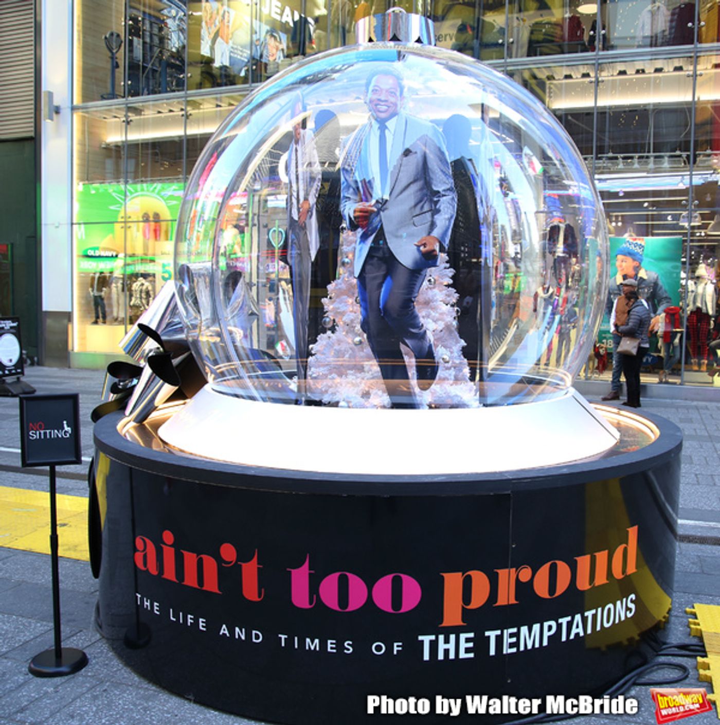 Photo Coverage: Times Square Gets Decked Out with Broadway Show Globes  Image