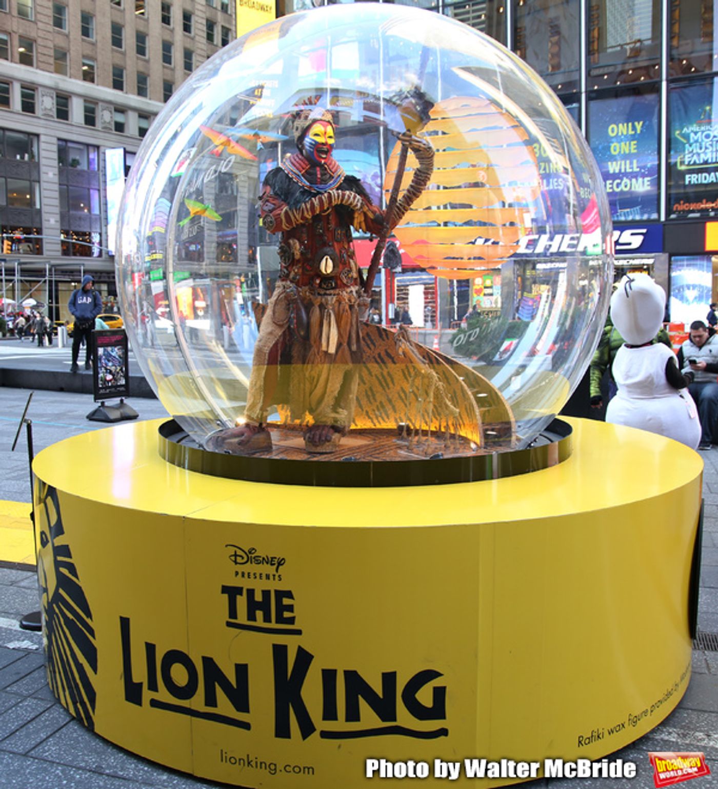 Photo Coverage: Times Square Gets Decked Out with Broadway Show Globes  Image