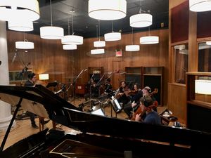 Scott Wasserman, Jay Julio, Josh Henderson, Kyle Stalsberg, Joshua Hunton, Lydia Paulos, and Ward Williams @ BroadwayWorld Scott Wasserman, Jay Julio, Josh Henderson, Kyle Stalsberg, Joshua Hunton, Lydia Paul Photo