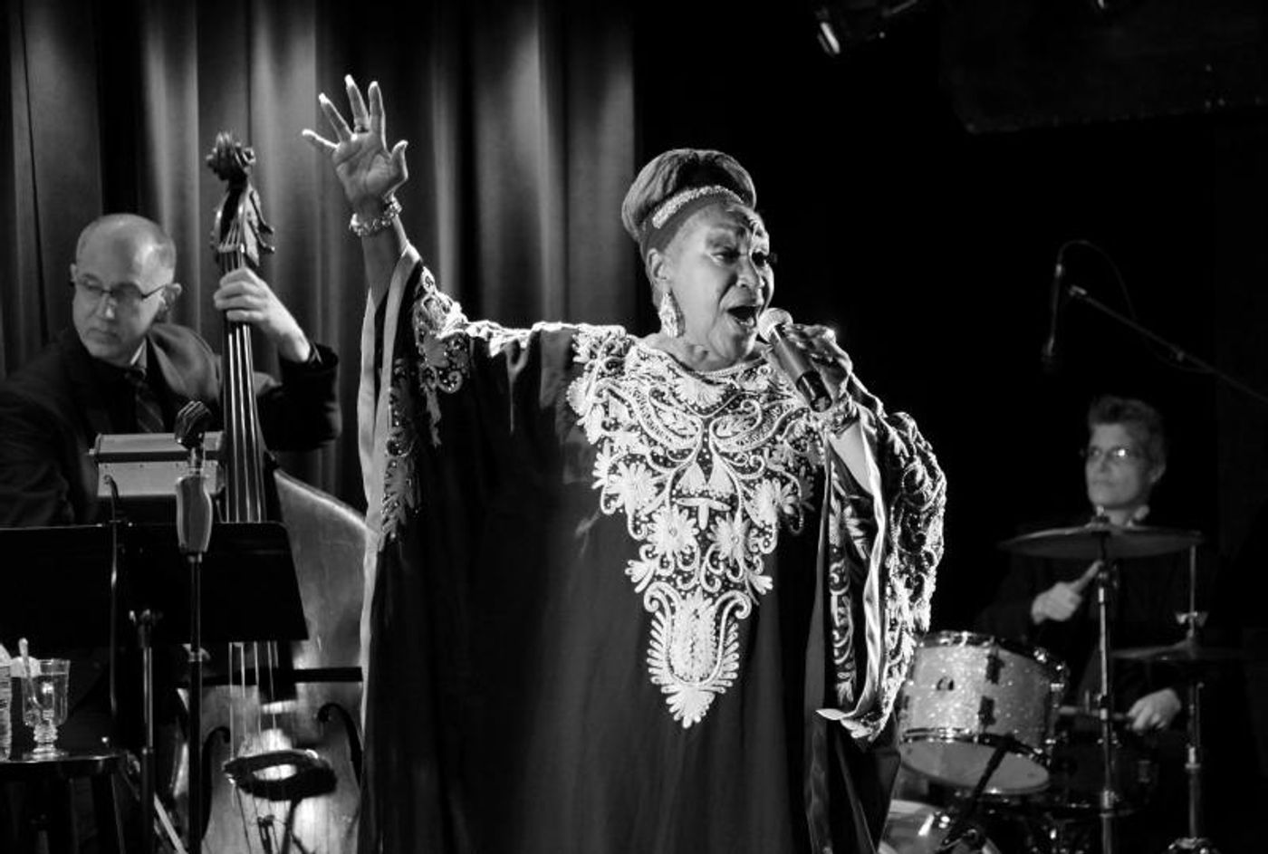 Review: Avery Sommers Rules The Laurie Beechman Theatre with FOR SENTIMENTAL REASONS Review: Avery Sommers Rules The Laurie Beechman Theatre with FOR SENTIMENTAL REASONS Image