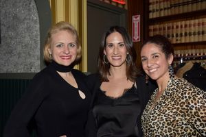 Haley Swindel, Jenifer Diamond and Dana Iannuzzi @ BroadwayWorld Haley Swindel, Jenifer Diamond and Dana Iannuzzi Photo