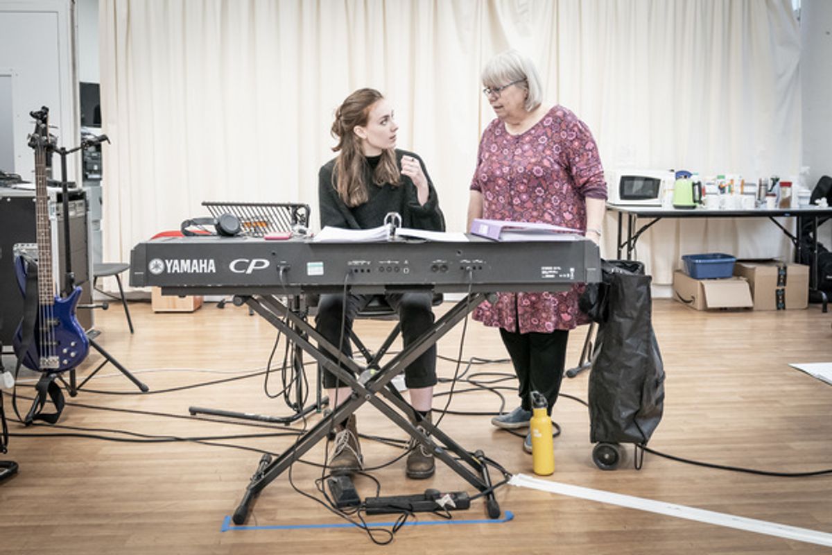 Lydia White, Valda Aviks at 