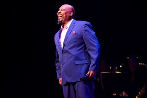 James Monroe Iglehart Photo