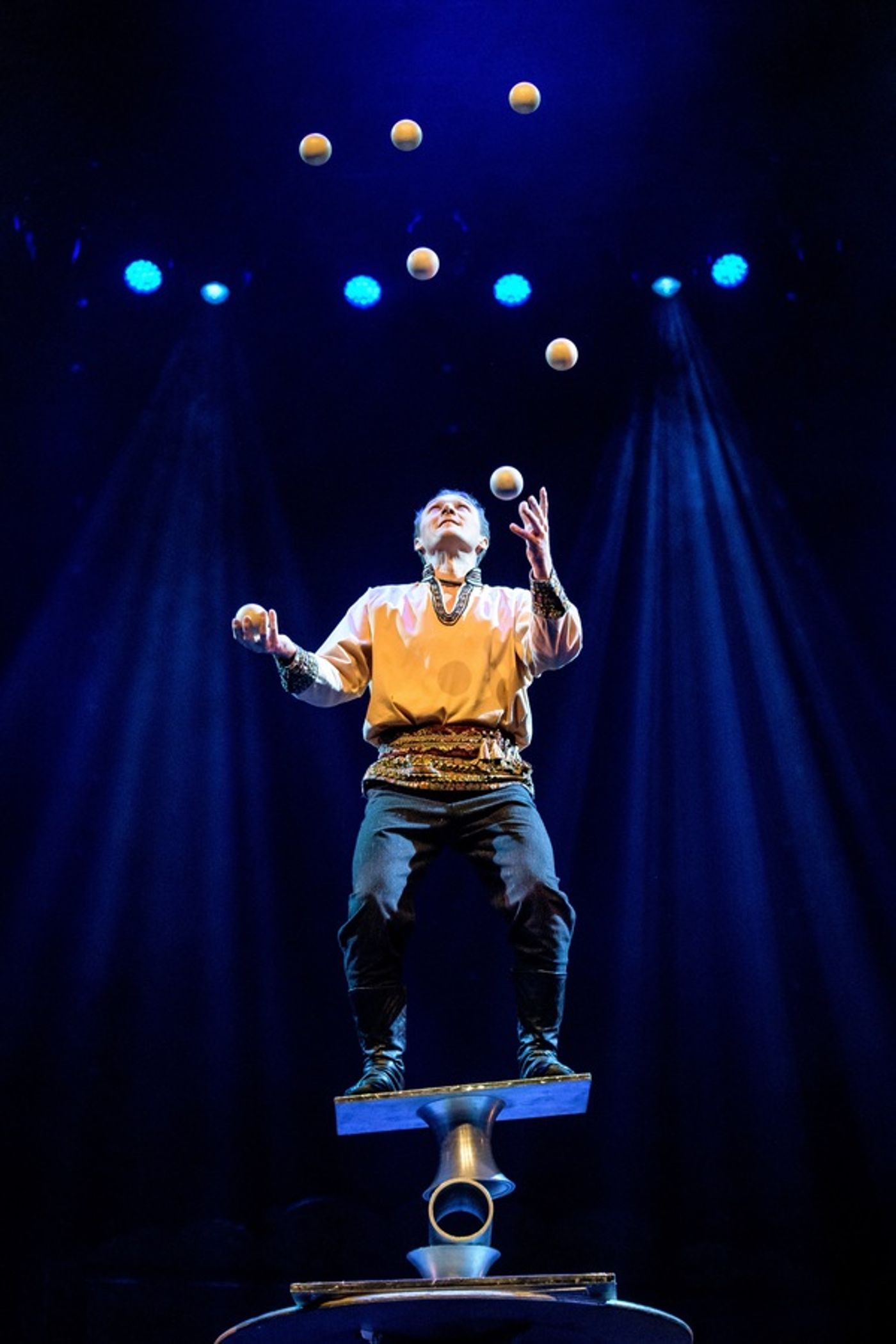 Photo Flash: Get a Look at All New Production Photos From CIRCUS 1903 at Southbank Centre's Royal Festival Hall  Image