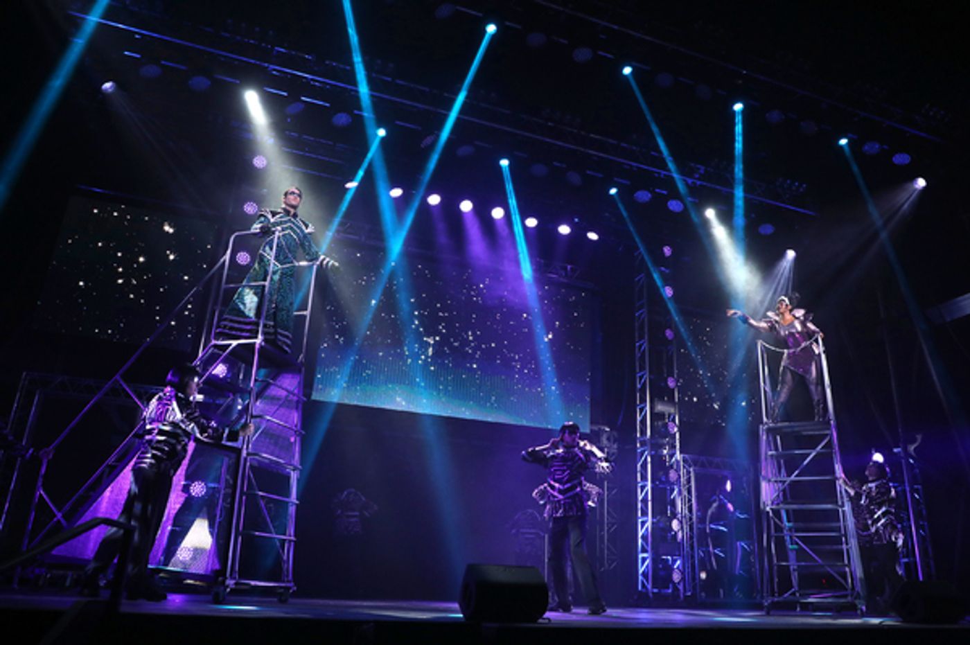 Photo Flash: First Look At WE WILL ROCK YOU North American Tour  Image