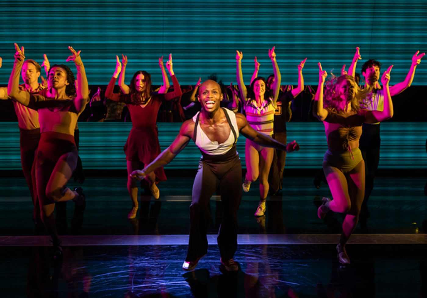 PHOTOS/VIDEO: Get a First Look at Signature Theatre's A CHORUS LINE  Image