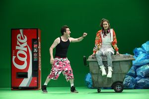 Carson Elrod and Ariana Venturi @ BroadwayWorld Carson Elrod and Ariana Venturi Photo