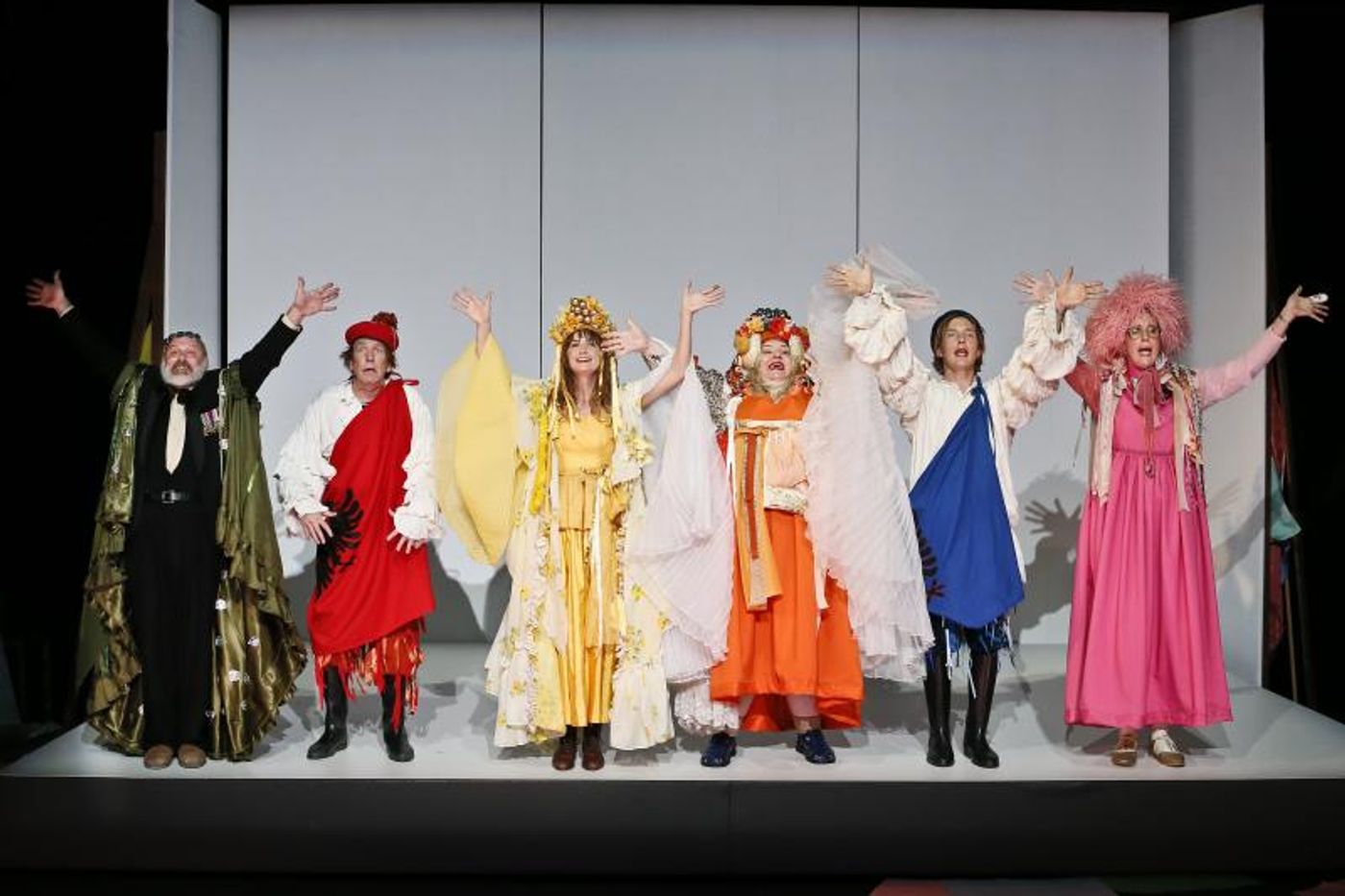 Review: COSI Is A Heartwarming And Hilarious Tribute To Theatre While Being A Timely Reminder That Love Should Be More Important Than Prejudice And Fear  Image